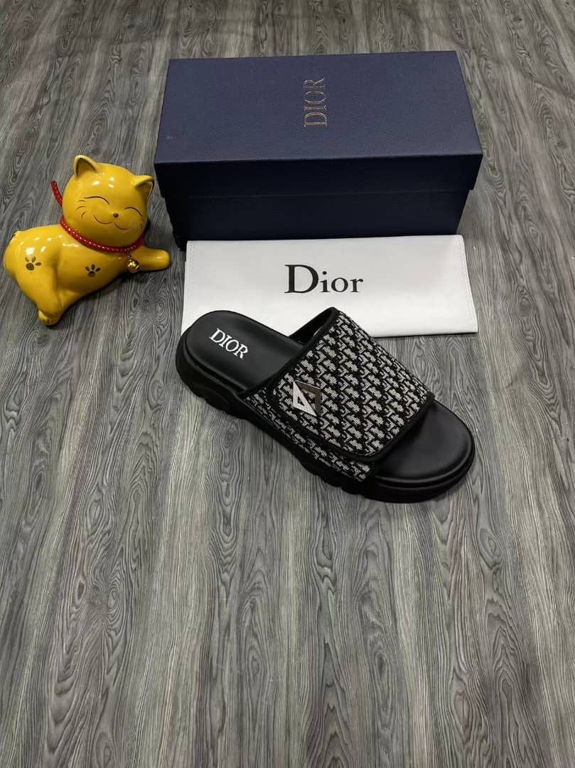 Chaussures - MARQUE -DIOR N4
