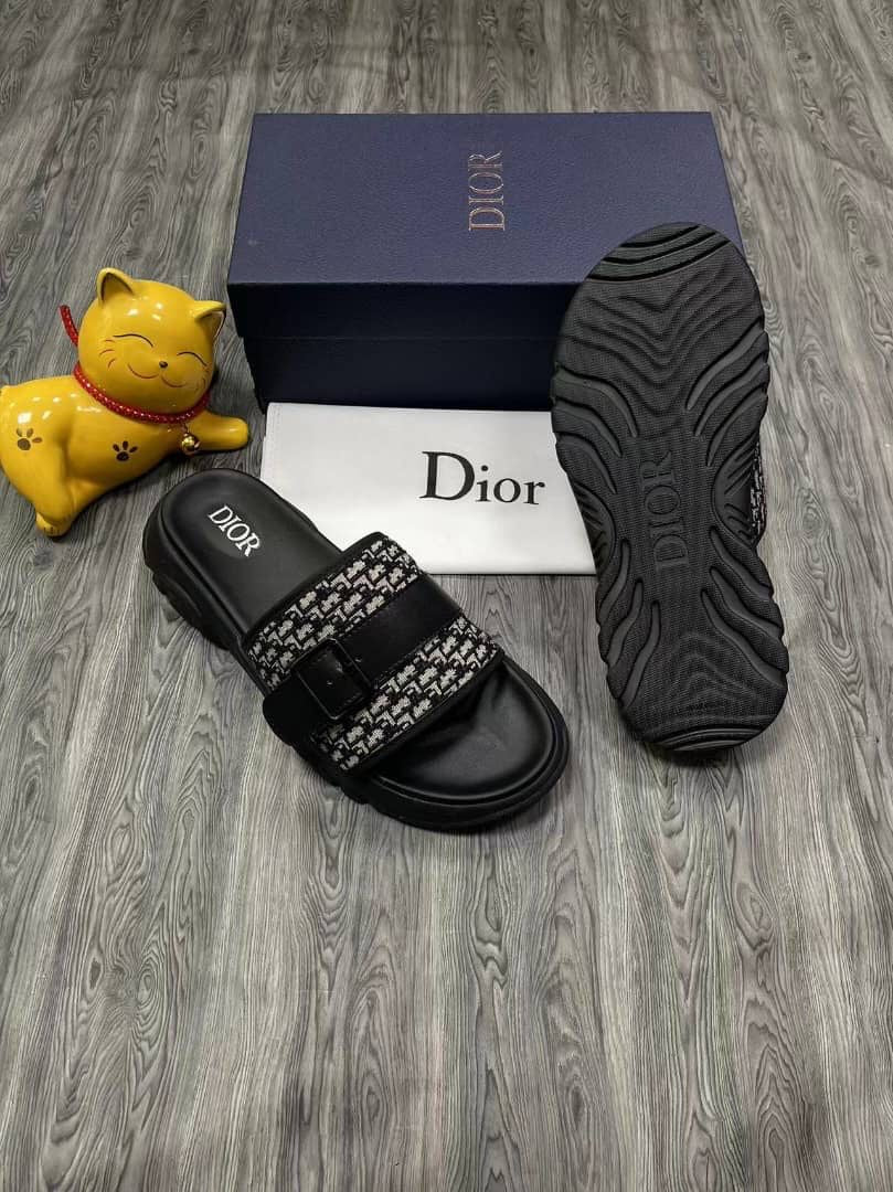 Chaussures - MARQUE -DIOR N6
