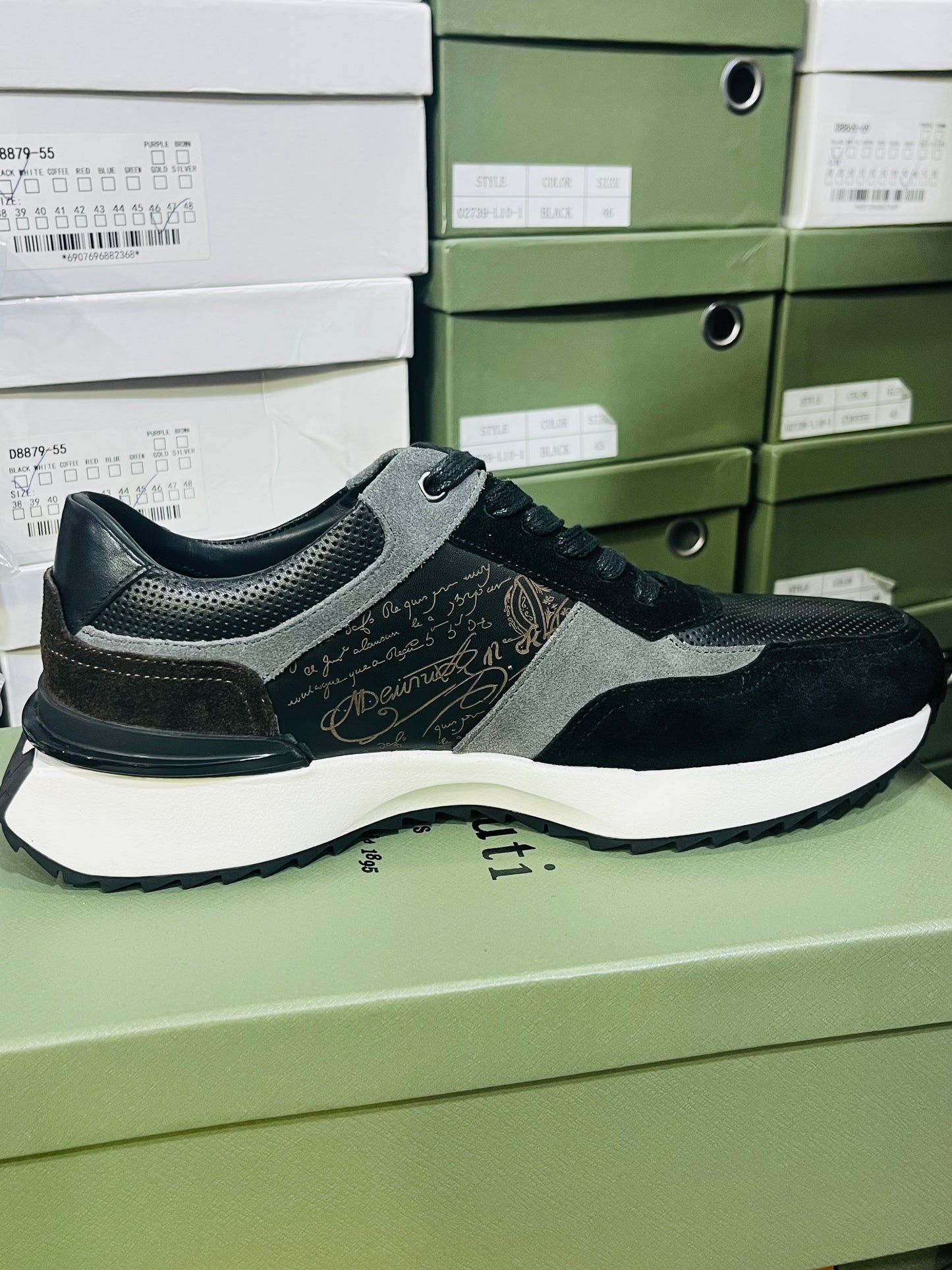 Sneakers Basket Luxe Artisan – Finition Patinée & Élégance Discrète Noir