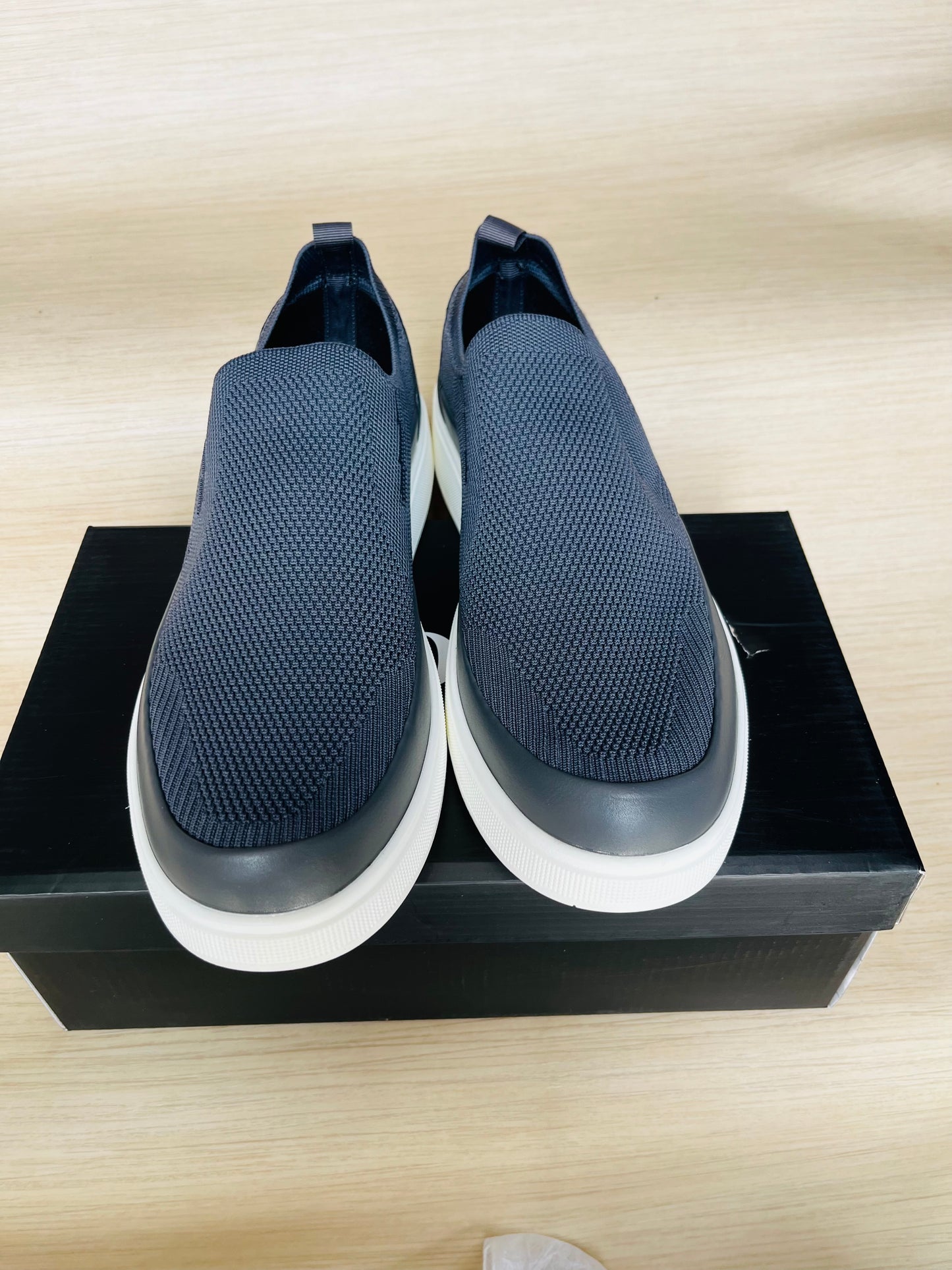 Chaussures Orthopédiques Style Boss Gris sans lacet- Confort et Élégance au Quotidien