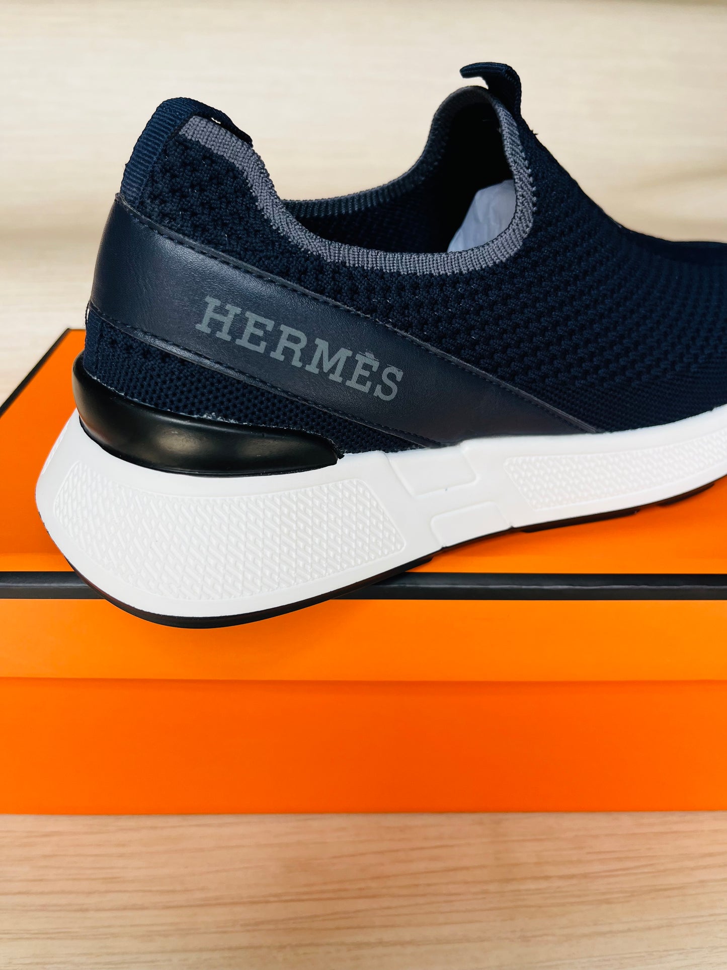 Chaussures Orthopédiques Style Hermès Bleu- Confort et Élégance au Quotidien