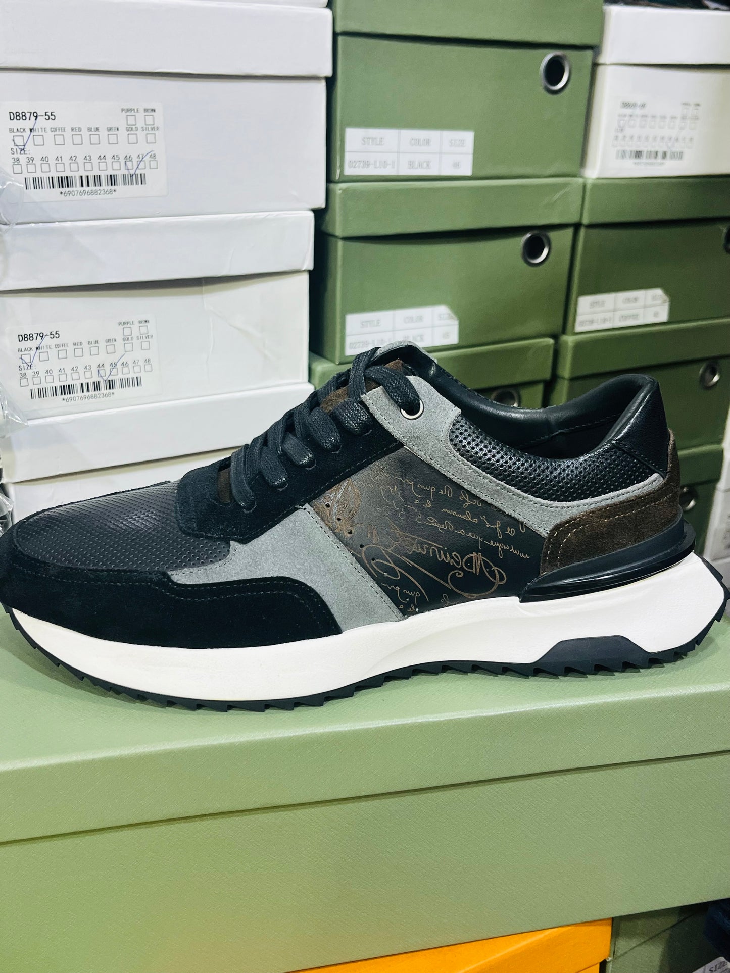 Sneakers Basket Luxe Artisan – Finition Patinée & Élégance Discrète Noir