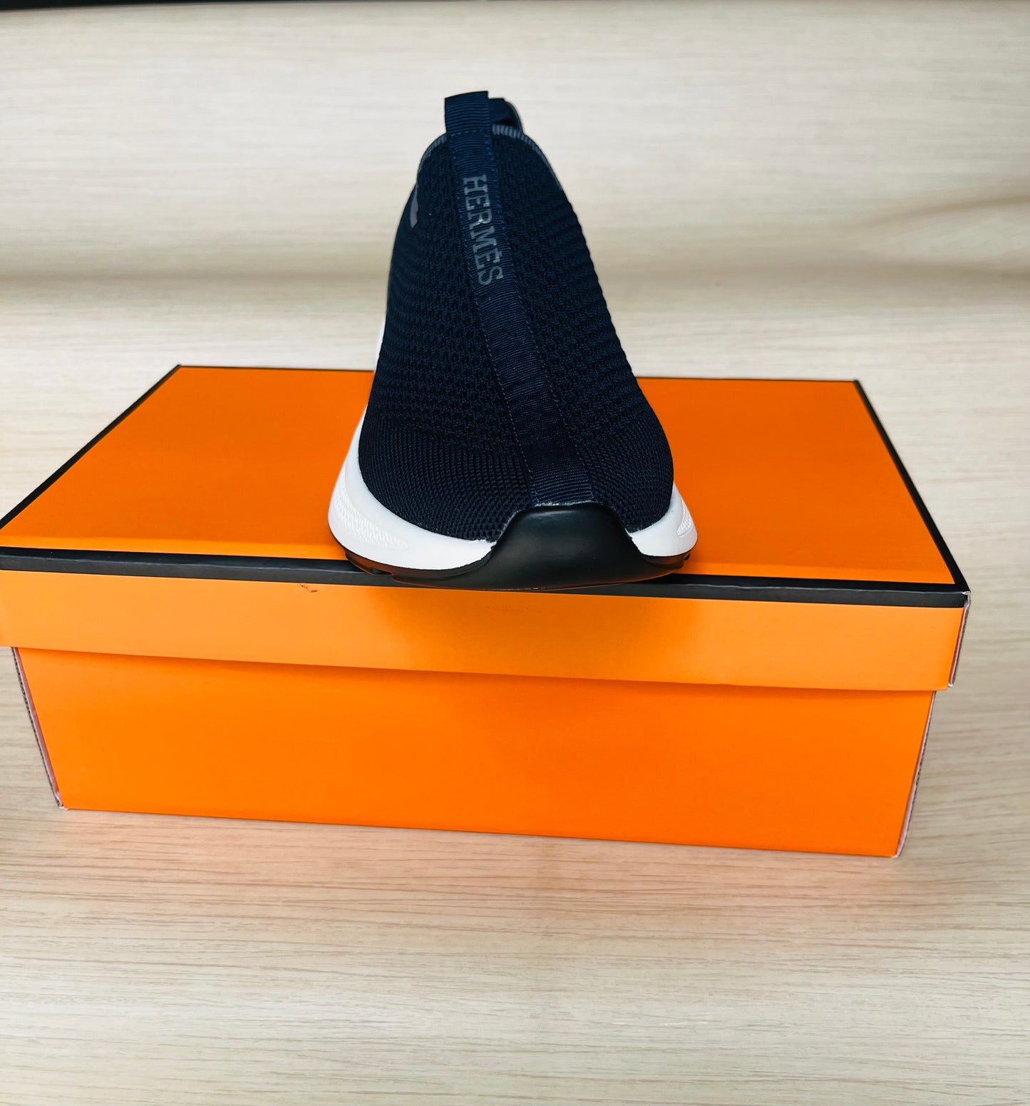 Chaussures Orthopédiques Style Hermès Bleu- Confort et Élégance au Quotidien